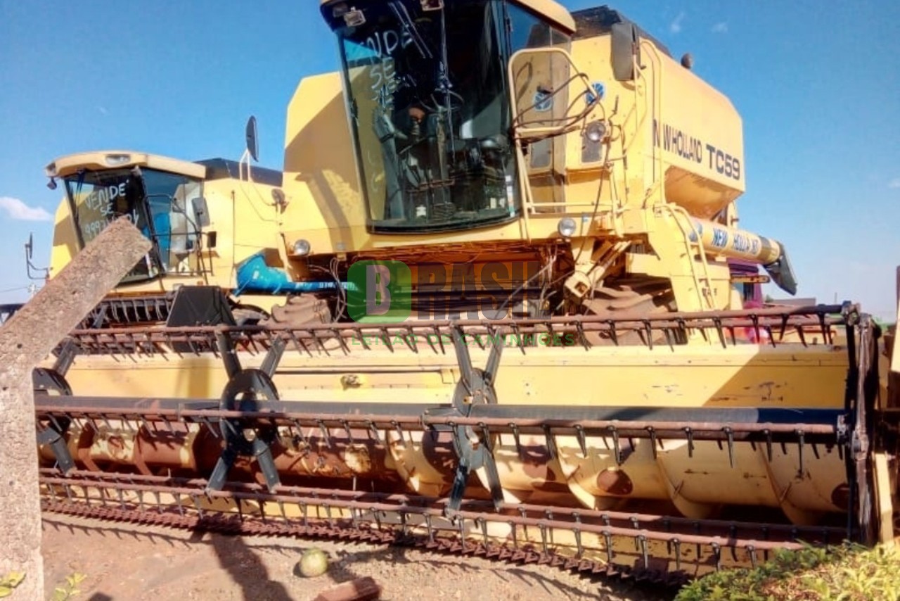 NEW HOLLAND TC59 2002