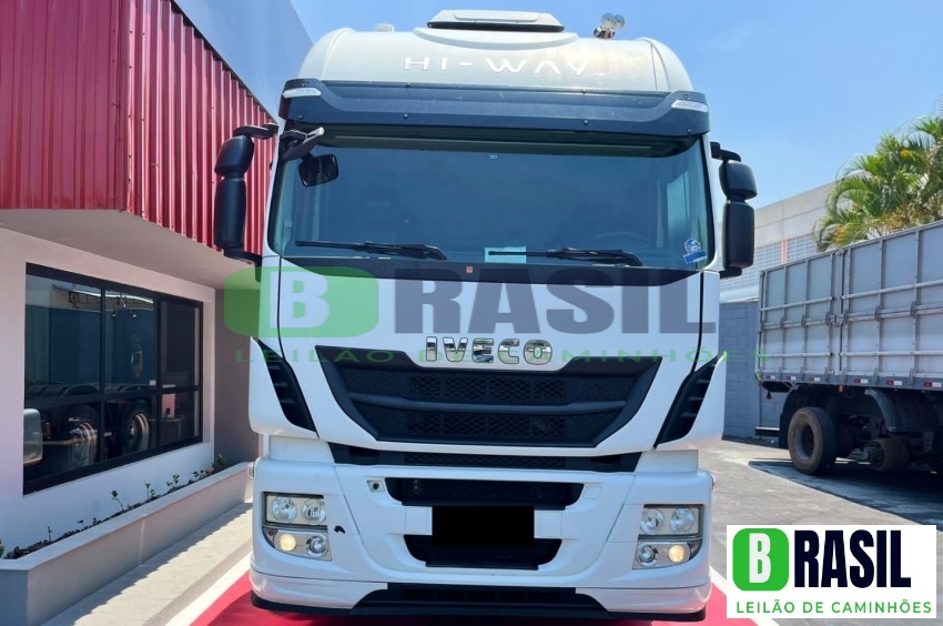 IVECO STRALLIS 560 6X4 HI WAY 2019