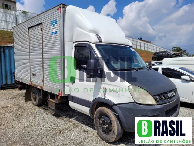 IVECO DAILY CHASSI 35S14 CS 3.0 TURBO 2013 