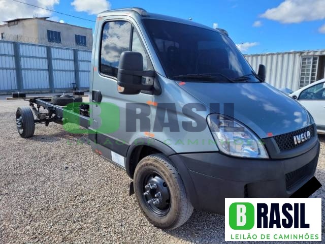 IVECO DAILY CHASSI 2014 