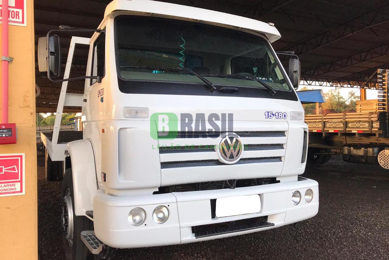 VOLKSWAGEN 15 180 2003