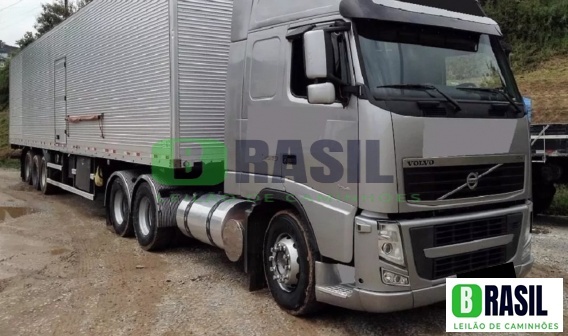 Caminhão Volvo Fh 440 2011
