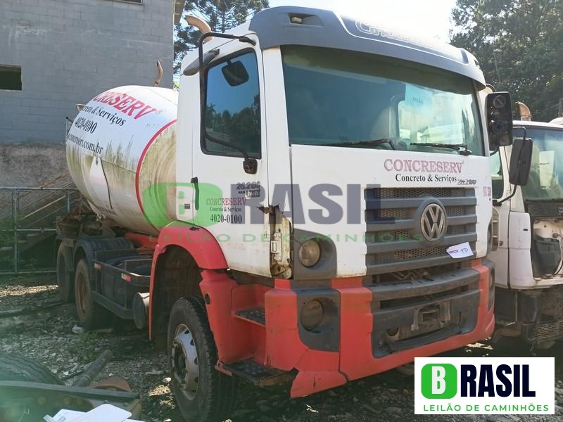 CAMINHÃO BETONEIRA VOLKSWAGEN 26.280 CRM 6X4 2016