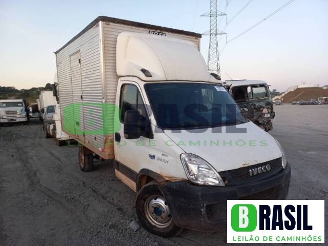 IVECO DAILY CHASSI 2014 