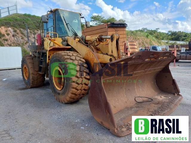 KOMATSU PA CARREGADEIRA 2010 