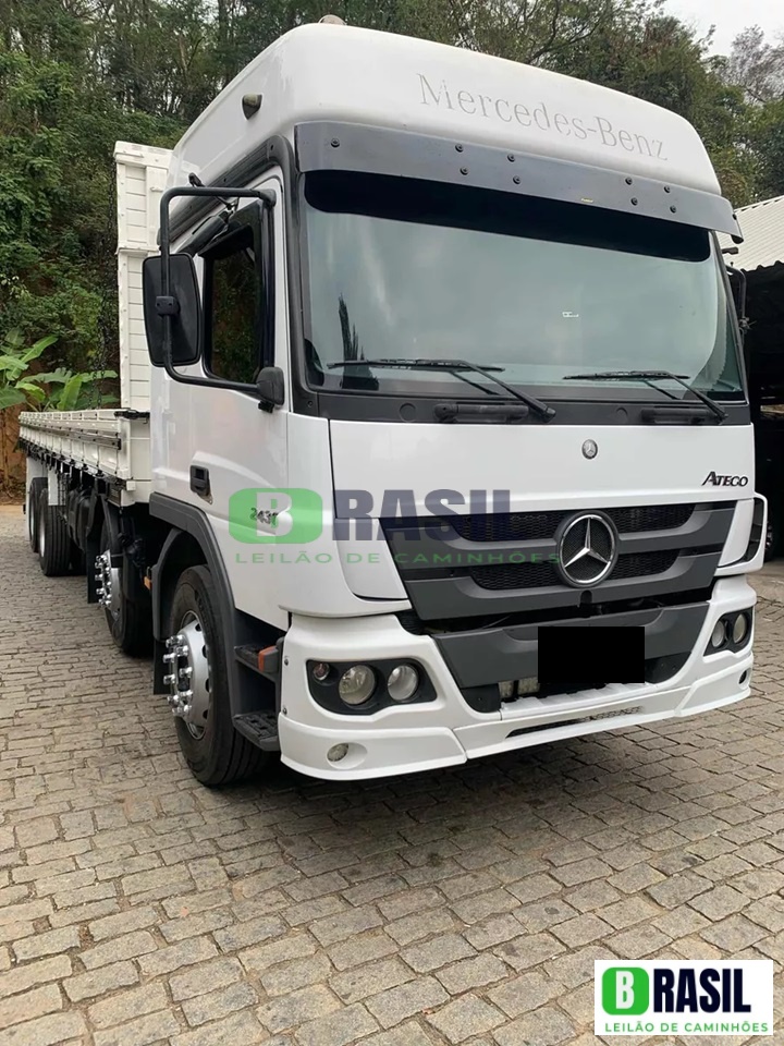 Mercedes Benz 2430 2015