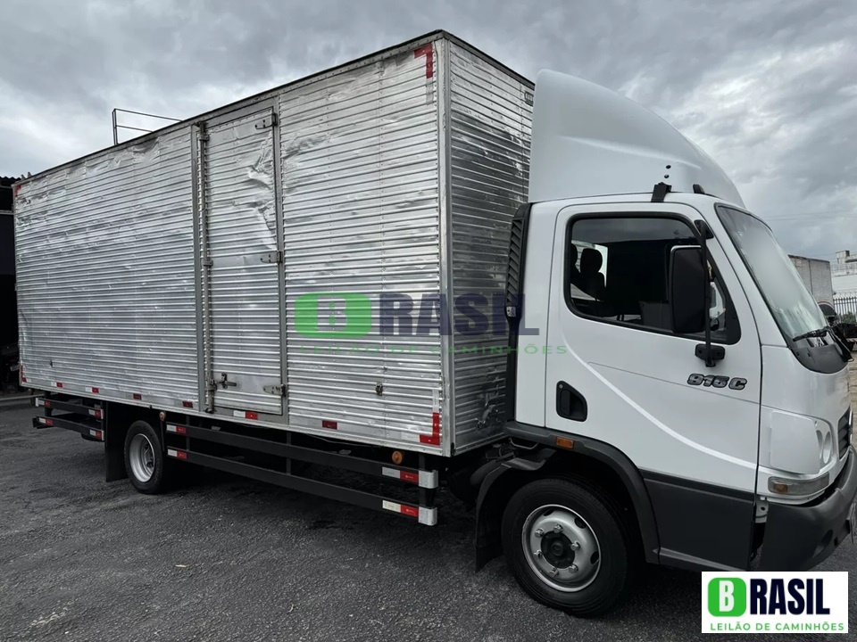 Mercedes Benz ACELO 915 2012
