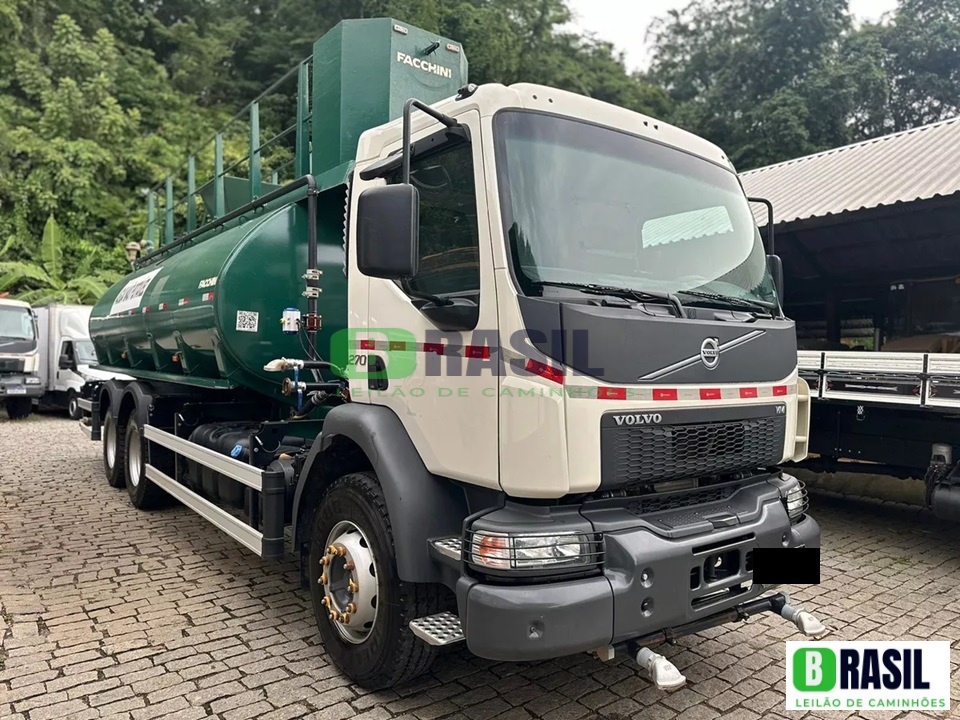 Volvo Vm 270 6x4 2022