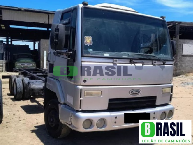 Ford Cargo 815 2012