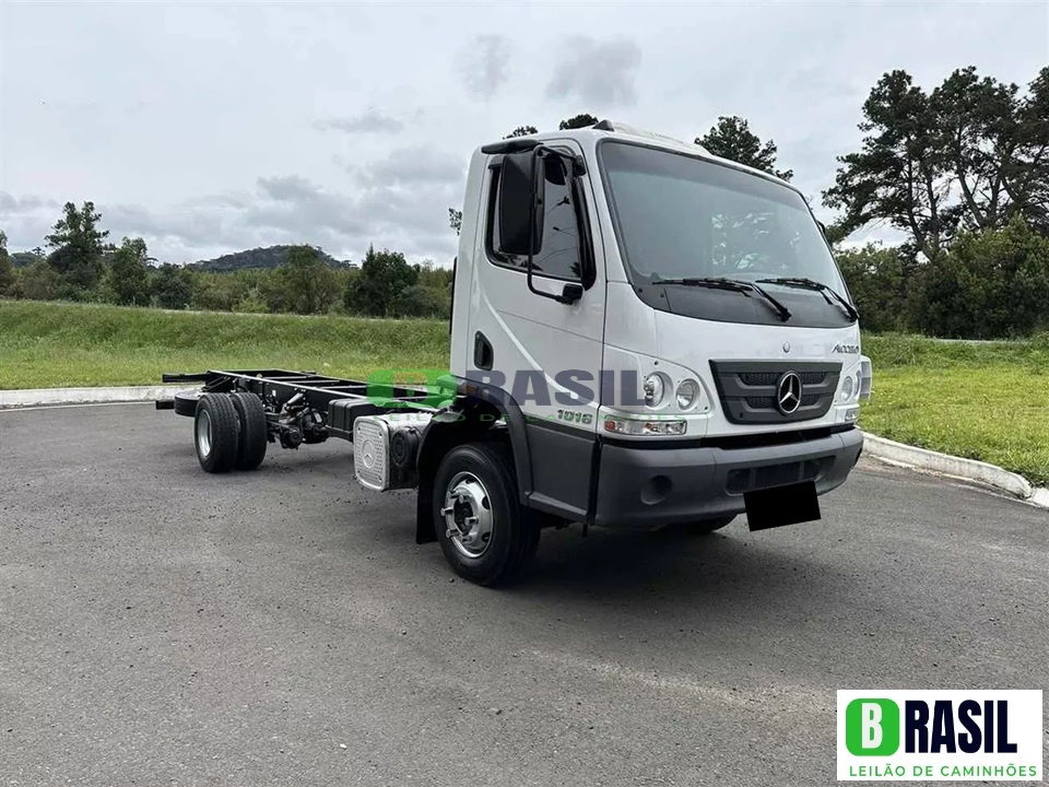 Mercedes benz Accelo 1016 2018