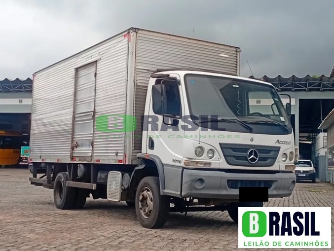 Mercedes Benz Accelo 1016 2016