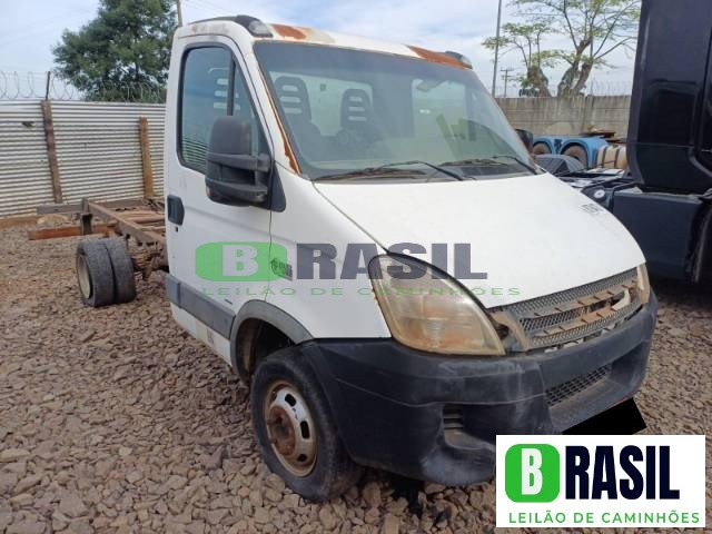IVECO DAILY CHASSI 2012 