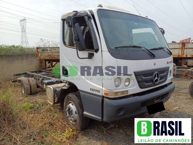 MERCEDES BENZ ACCELO 2022 