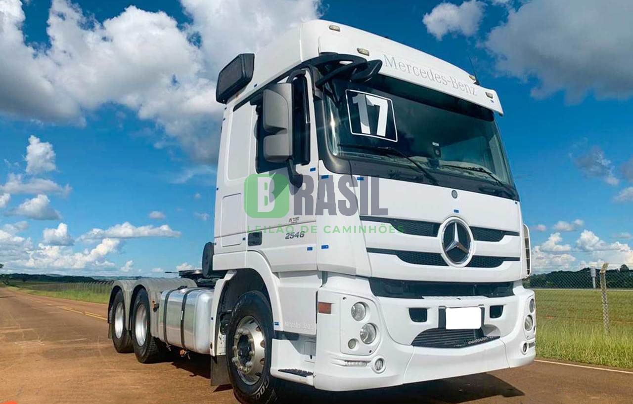 MERCEDES BENZ MB2646 2017