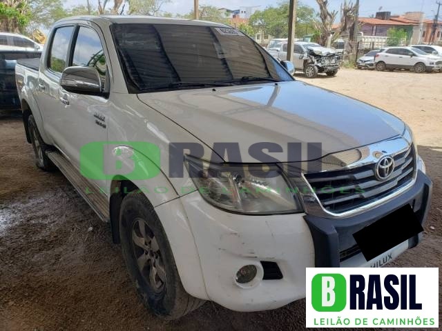 TOYOTA HILUX CD 2014 